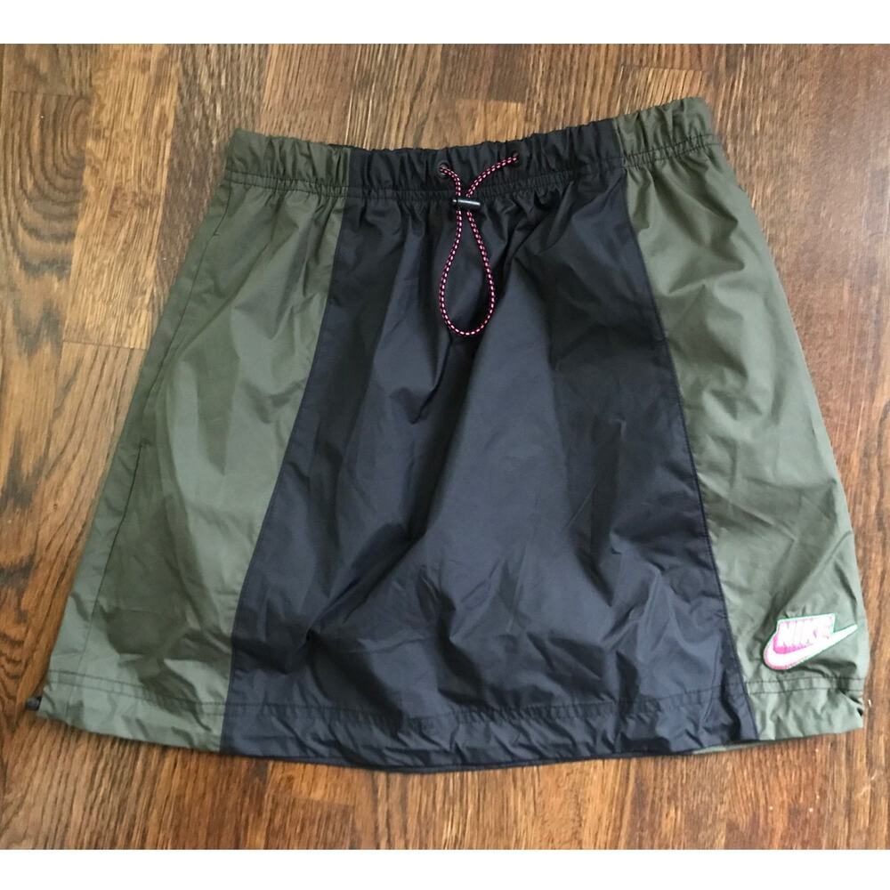 Nike Icon Clash Woven Colorblock Skirt XS Green Black CU5985-010